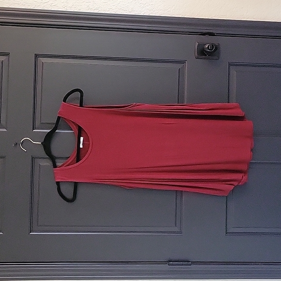 Old Navy Maroon Top - Picture 1 of 2